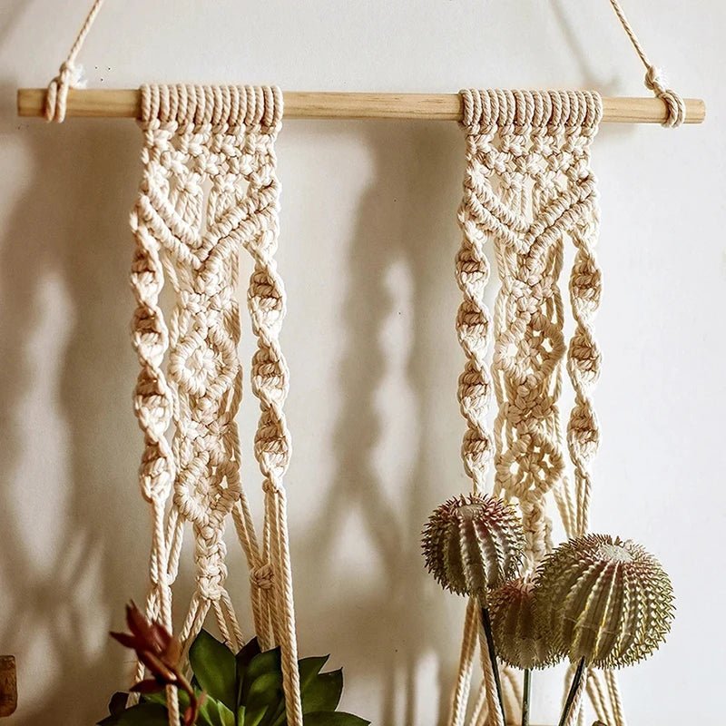 Double macrame plant hanger