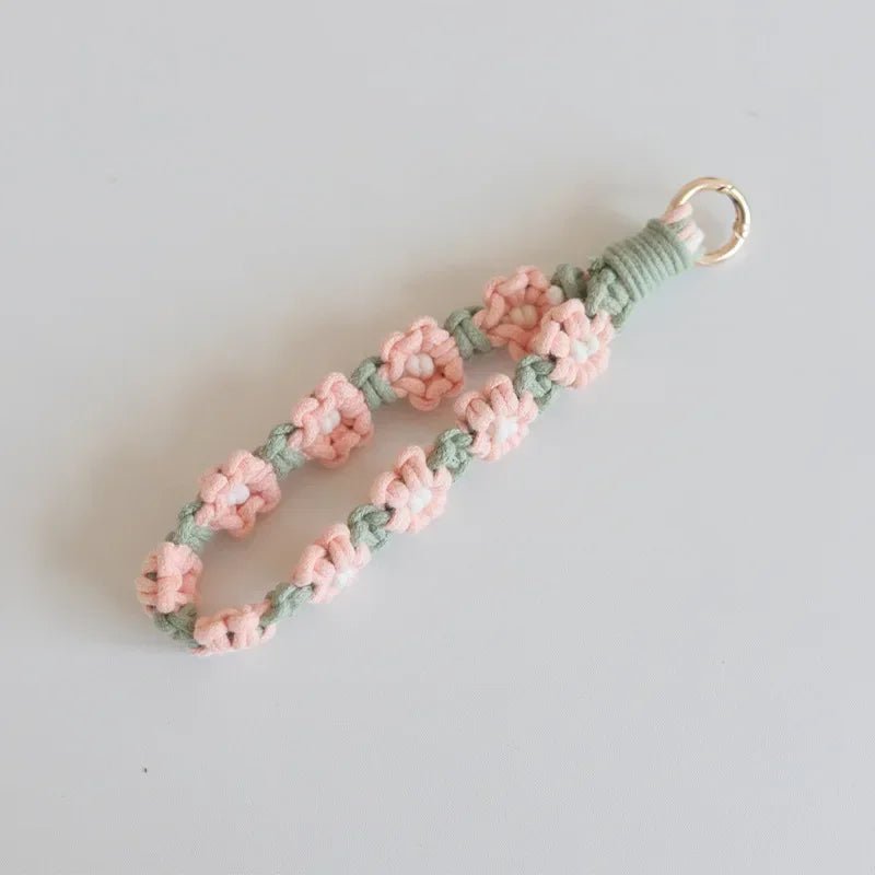 Flower macrame keychain