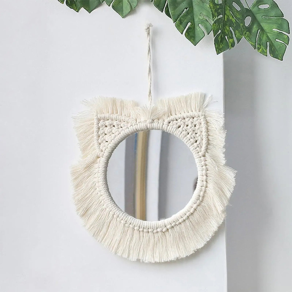 Macrame cat mirror