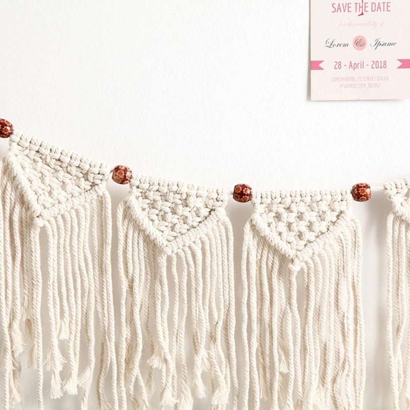 Macrame decoration garland