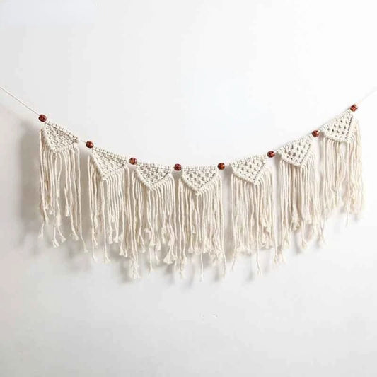 Macrame decoration garland