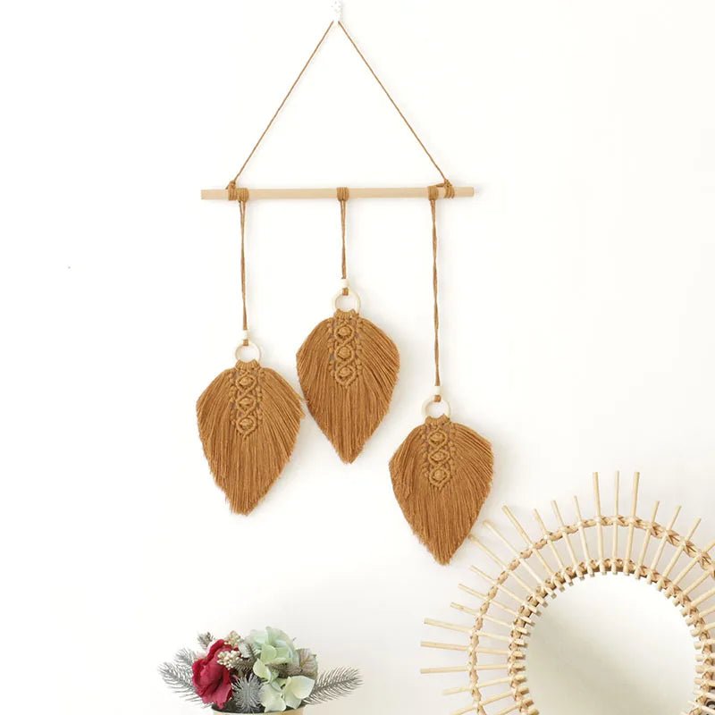 Macrame feather decoration