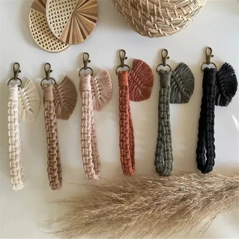 Macrame feather keychain