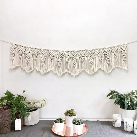 Macrame garland