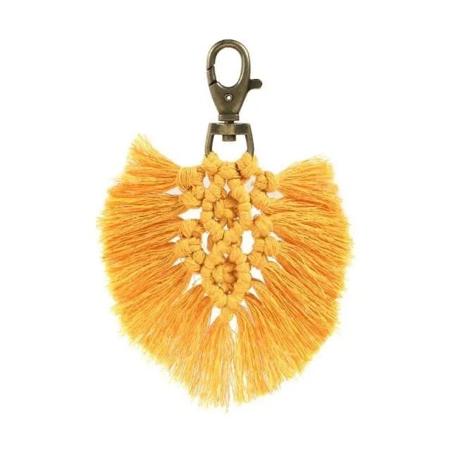 Macrame leaf keychain