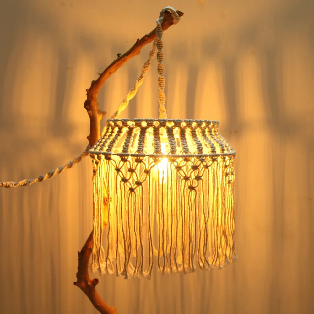 Macrame light fixture suspension