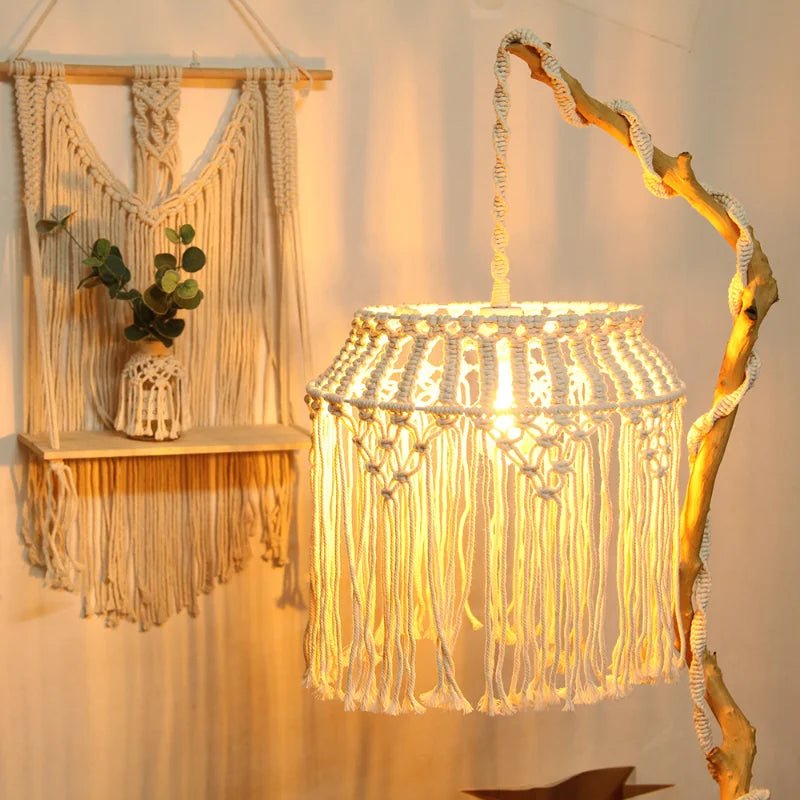 Macrame light fixture suspension