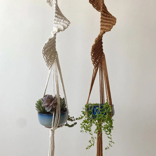 Macrame plant pot holder