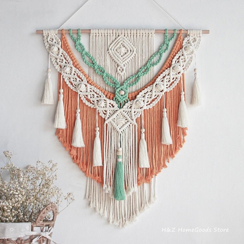 Macrame wall hanging 2 colors