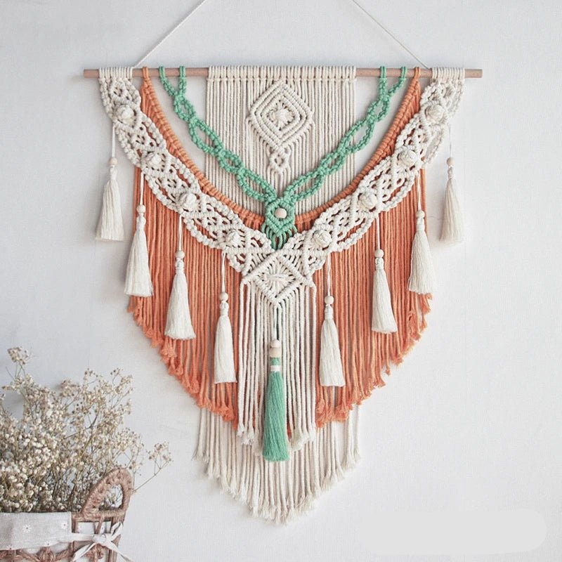 Macrame wall hanging 2 colors