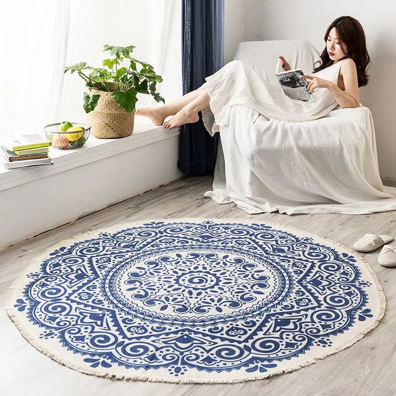 Round macrame rug